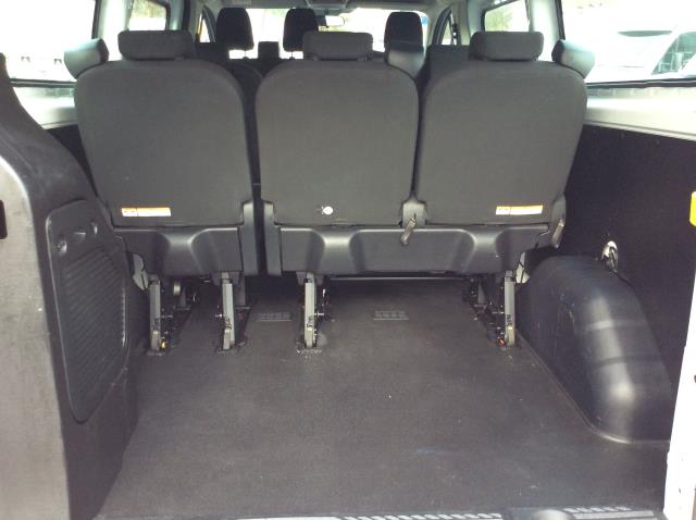 2022 Ford Transit Custom 2.0 Ecoblue 130Ps Low Roof Kombi Leader Minibus (FD22VMR) Image 14