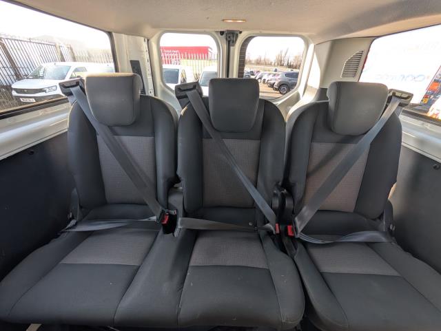 2022 Ford Transit Custom 2.0 Ecoblue 130Ps Low Roof Kombi Leader Van (FD22VSF) Image 15