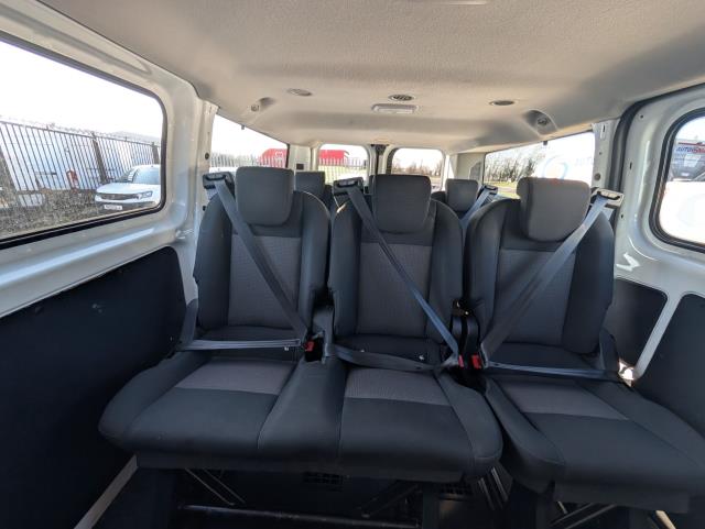 2022 Ford Transit Custom 2.0 Ecoblue 130Ps Low Roof Kombi Leader Van (FD22VSF) Image 16