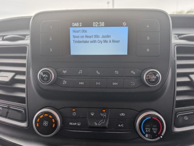 2022 Ford Transit Custom 2.0 Ecoblue 130Ps Low Roof Kombi Leader Van (FD22VSO) Image 24