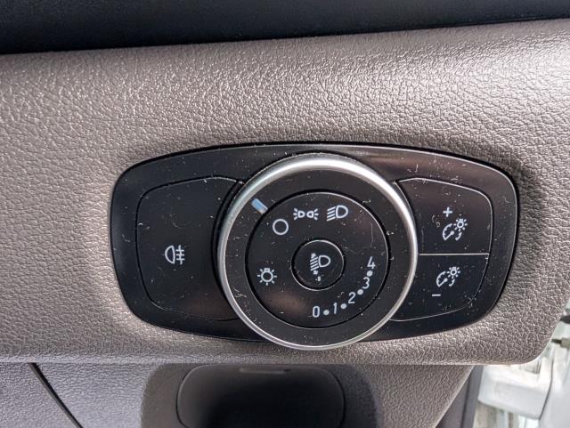 2022 Ford Transit Custom 2.0 Ecoblue 130Ps Low Roof Kombi Leader Van (FD22VSO) Image 21