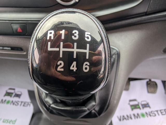 2022 Ford Transit Custom 2.0 Ecoblue 130Ps Low Roof Kombi Leader Van (FD22VSO) Image 25