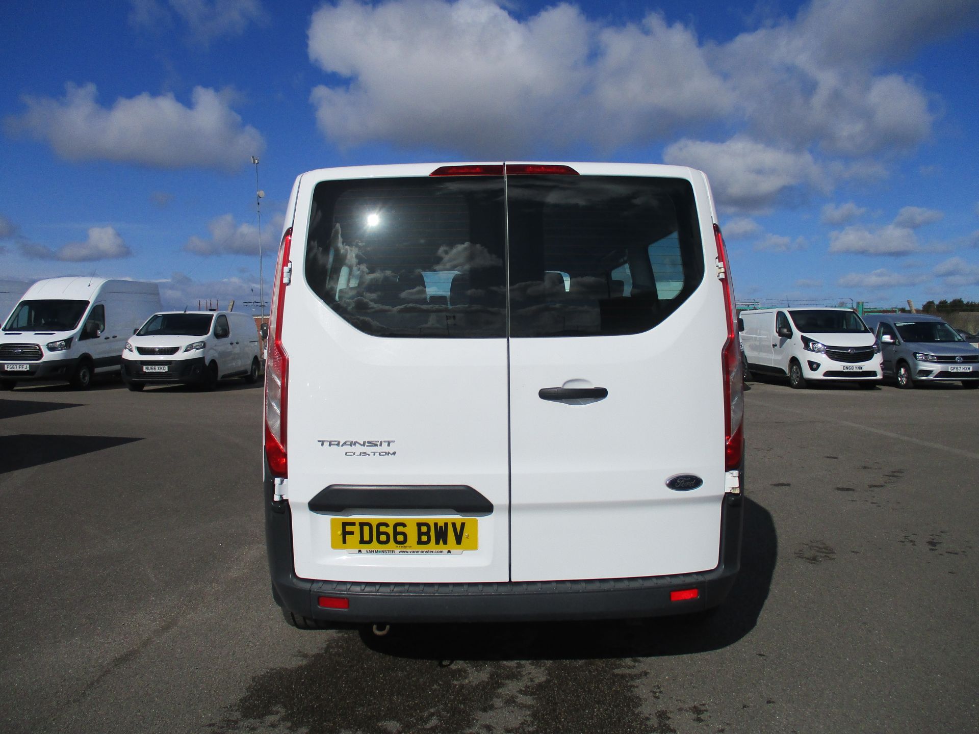ford transit custom 310 specs