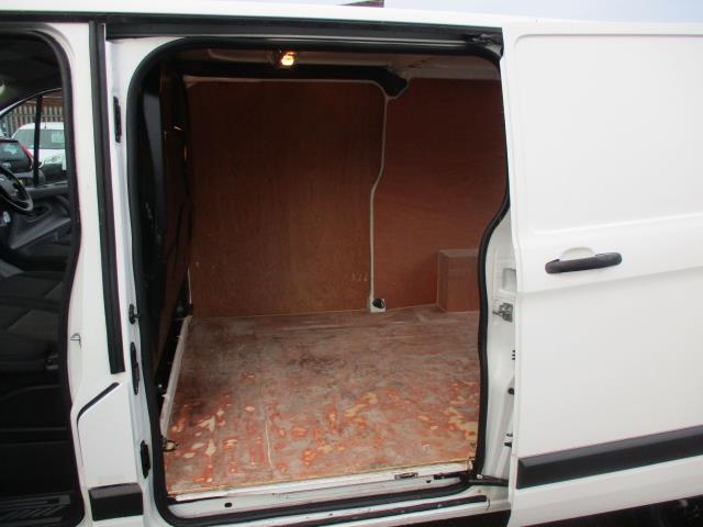2016 Ford Transit Custom 2.0 Tdci 105Ps Low Roof Van *Limited to 55mph* (FD66LWP) Image 18