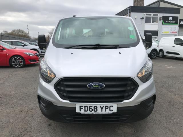 2019 Ford Transit Custom 320 L2 2.0TDCI 9 SEAT MINIBUS 130PS  (FD68YPC) Image 23