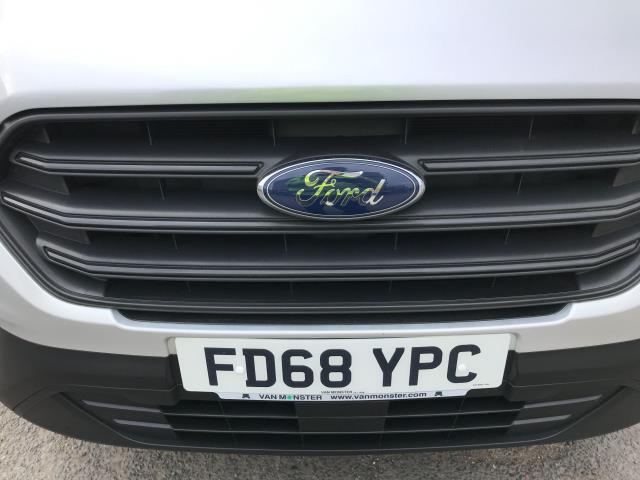 2019 Ford Transit Custom 320 L2 2.0TDCI 9 SEAT MINIBUS 130PS  (FD68YPC) Image 37