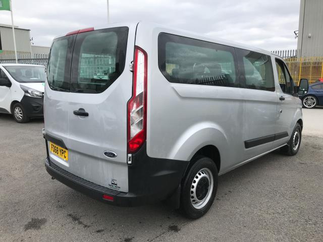 2019 Ford Transit Custom 320 L2 2.0TDCI 9 SEAT MINIBUS 130PS  (FD68YPC) Image 6