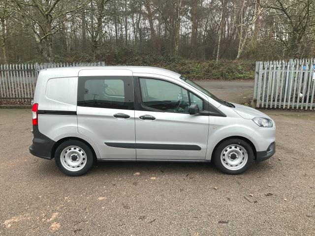 2019 Ford Transit Courier 1.5 Tdci 6Dr (Kombi) [6 Speed] (FD68YUO) Image 15
