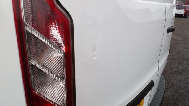 2018 Ford Transit Custom 2.0 Tdci 105Ps Low Roof Van Limited To 70mph (FE18VXY) Image 9