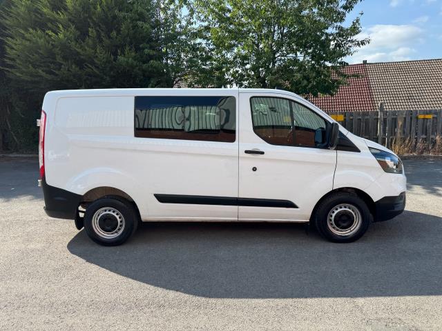 2023 Ford Transit Custom 2.0 Ecoblue 105Ps Low Roof D/Cab Leader Van (FE23YTZ) Image 10