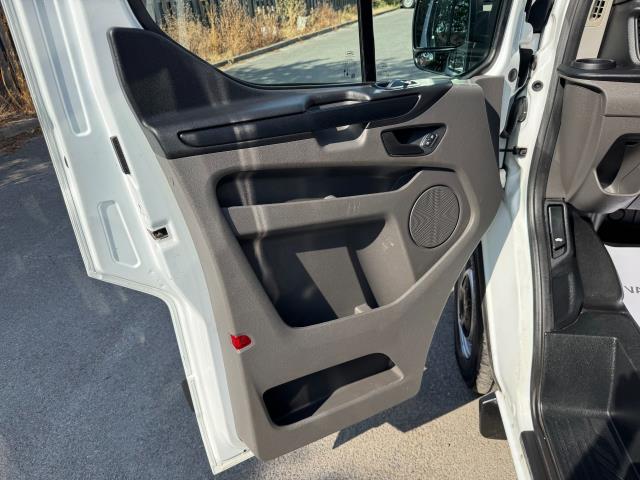 2023 Ford Transit Custom 2.0 Ecoblue 105Ps Low Roof D/Cab Leader Van (FE23YTZ) Image 40