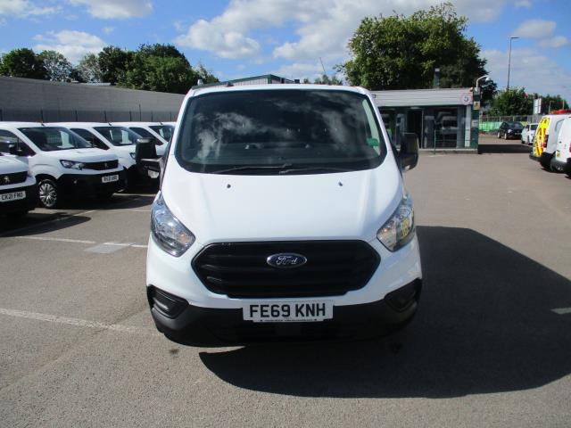 2019 Ford Transit Custom 2.0 Ecoblue 105Ps Low Roof Leader Van (FE69KNH) Image 13