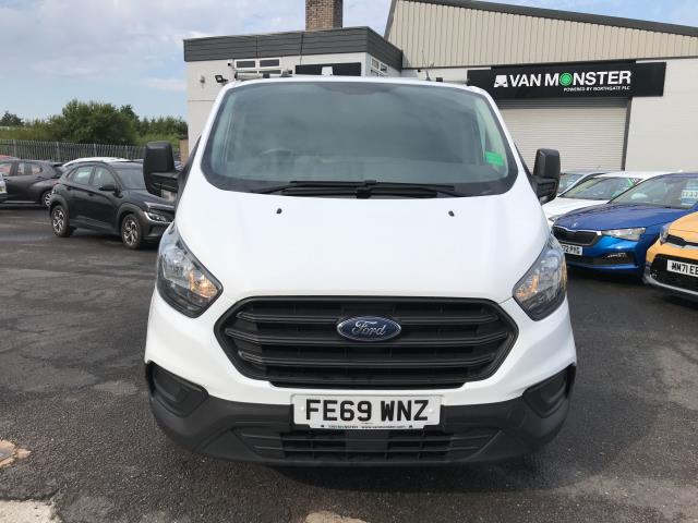 2019 Ford Transit Custom 300 L1 2.0TDCI ECOBLUE 105PS LOW ROOF LEADER EURO 6 (FE69WNZ) Image 23