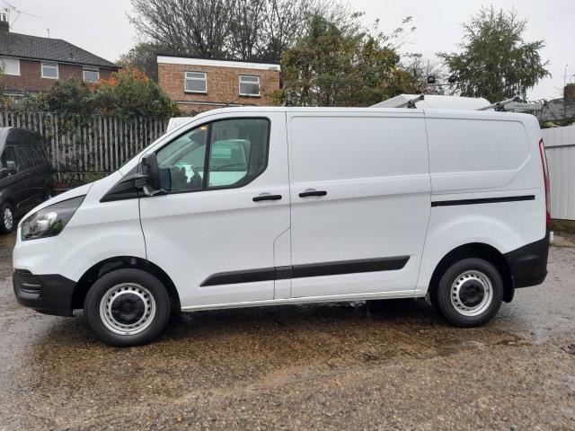 2019 Ford Transit Custom 300 L1 2.0TDCI ECOBLUE 105PS LOW ROOF LEADER EURO 6 (FE69WNZ) Image 6