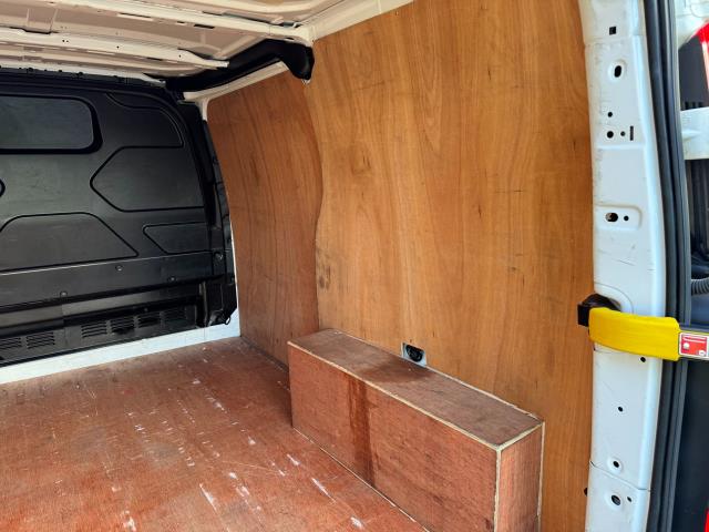 2019 Ford Transit Custom 2.0 Ecoblue 105Ps Low Roof Leader Van (FE69WRZ) Thumbnail 47
