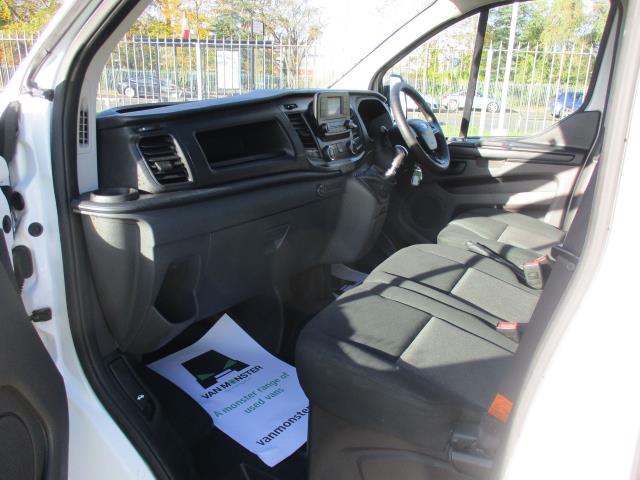 2019 Ford Transit Custom 2.0 Ecoblue 105Ps Low Roof Leader Van (FE69WSU) Image 22