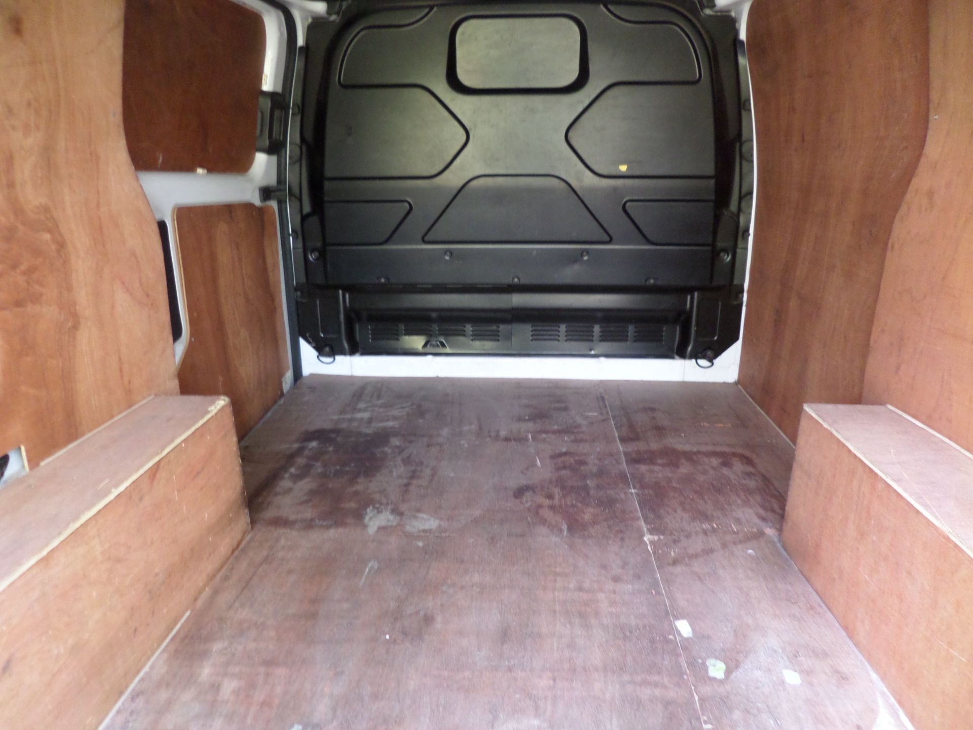 2019 Ford Transit Custom 2.0 Ecoblue 105Ps Low Roof Leader Van (FE69XAZ) Image 5