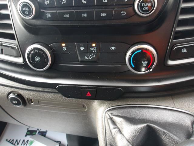 2019 Ford Transit Custom 2.0 Ecoblue 105Ps Low Roof Leader Van (FE69XDP) Image 32