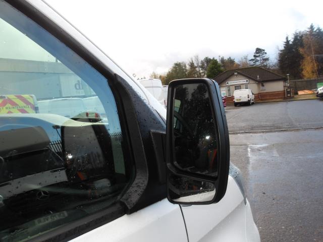 2019 Ford Transit Custom 2.0 Ecoblue 105Ps Low Roof Leader Van (FE69XDP) Image 11