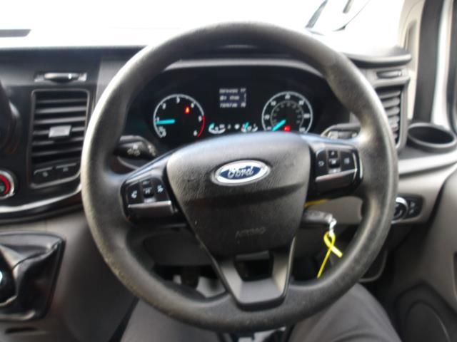 2019 Ford Transit Custom 2.0 Ecoblue 105Ps Low Roof Leader Van (FE69XDP) Image 24