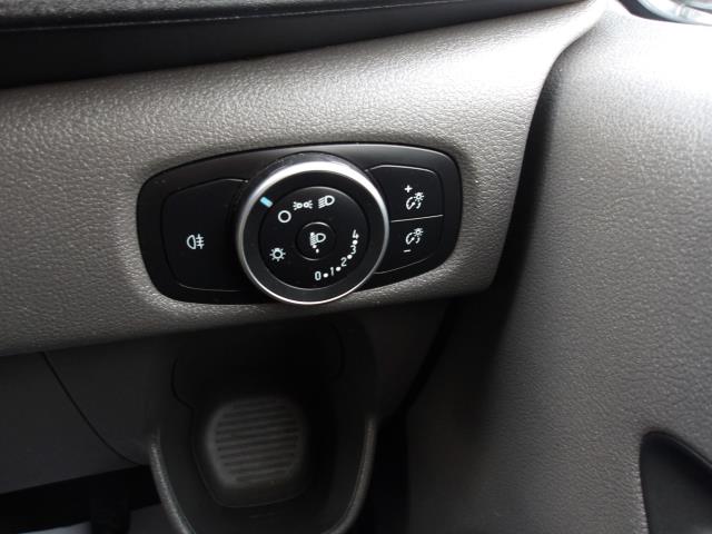 2019 Ford Transit Custom 2.0 Ecoblue 105Ps Low Roof Leader Van (FE69XDP) Image 27