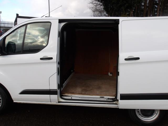 2019 Ford Transit Custom 2.0 Ecoblue 105Ps Low Roof Leader Van (FE69XDP) Image 13