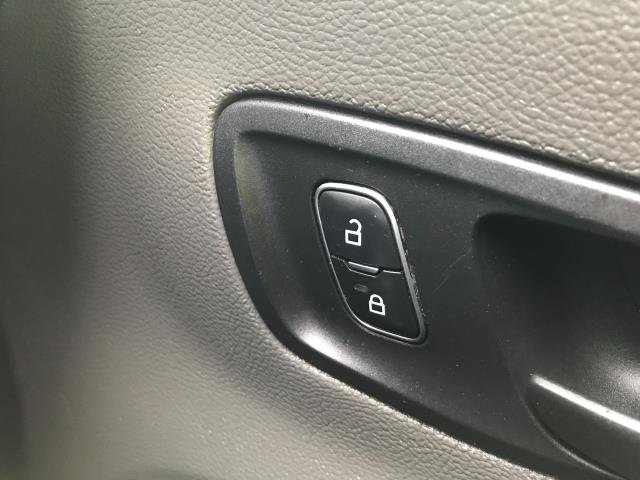 2021 Ford Transit T350 SINGLE CAB TIPPER 130PS EURO 6 (FE71UPL) Image 36