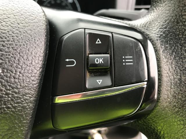 2021 Ford Transit T350 SINGLE CAB TIPPER 130PS EURO 6 (FE71UPL) Image 32