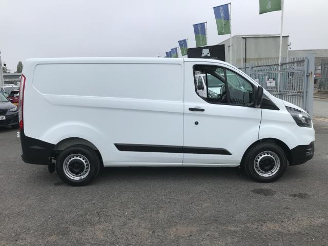 2021 Ford Transit Custom 300 L1 2.0TDCI ECOBLUE 105PS LOW ROOF LEADER EURO 6 (FE71YWR) Image 6