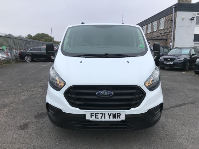 2021 Ford Transit Custom 300 L1 2.0TDCI ECOBLUE 105PS LOW ROOF LEADER EURO 6 (FE71YWR) Image 24