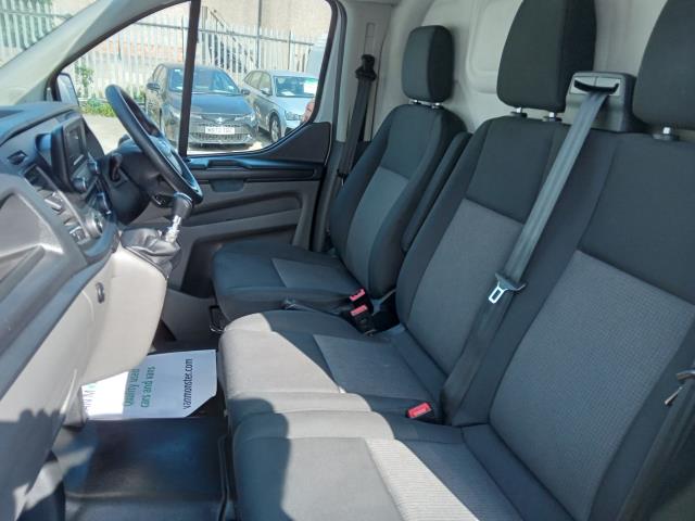 2021 Ford Transit Custom 2.0 Ecoblue 105Ps Low Roof Leader Van (FE71YYC) Image 17