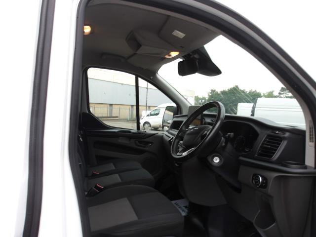 2022 Ford Transit Custom 2.0 Ecoblue 130Ps Low Roof Leader Van (FE71ZDD) Image 20