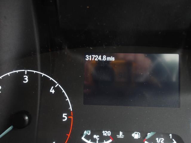2022 Ford Transit Custom 2.0 Ecoblue 130Ps Low Roof Leader Van (FE71ZDD) Image 23