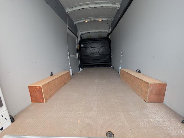 2022 Ford Transit 2.0 Ecoblue 130Ps H3 Leader Van (FE71ZFG) Image 11