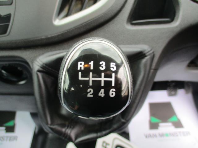 2018 Ford Transit 350 L3 H3 DOUBLE CAB VAN 130PS EURO 6 (FG18XGC) Thumbnail 15