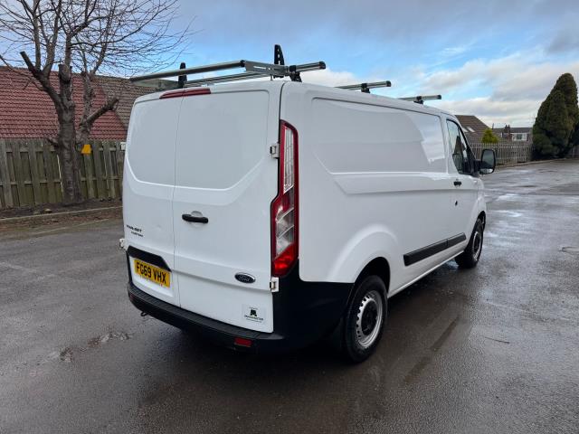 2019 Ford Transit Custom L1 2.0 Ecoblue 105Ps Low Roof Leader Van (FG69VHX) Image 9