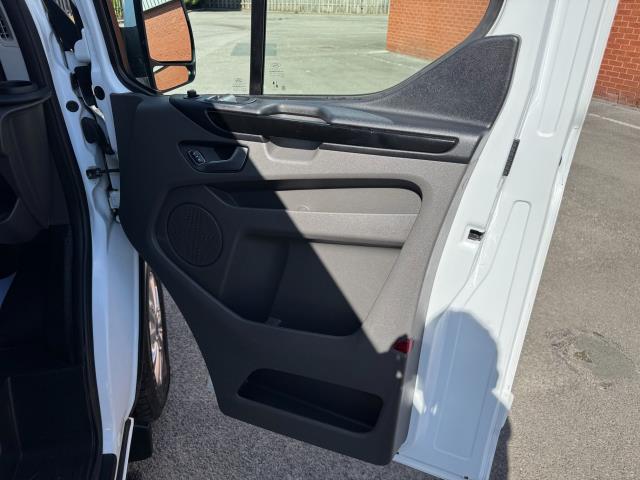 2021 Ford Transit Custom 2.0 Ecoblue 130Ps Low Roof Limited Van (FG71CXZ) Image 18