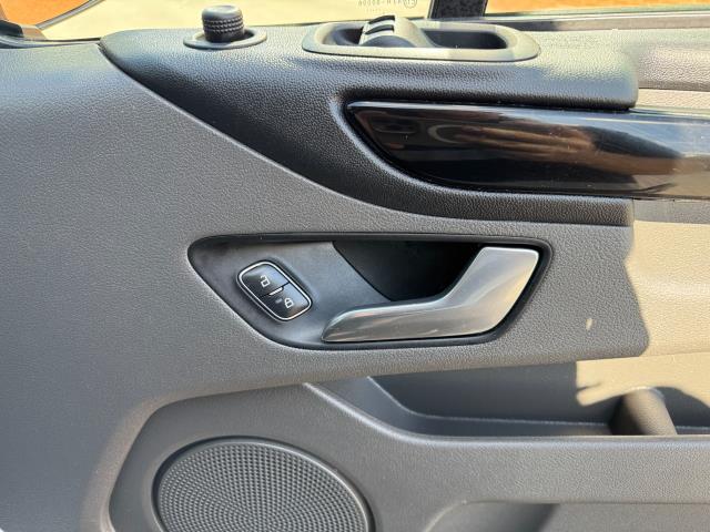 2021 Ford Transit Custom 2.0 Ecoblue 130Ps Low Roof Limited Van (FG71CXZ) Image 20