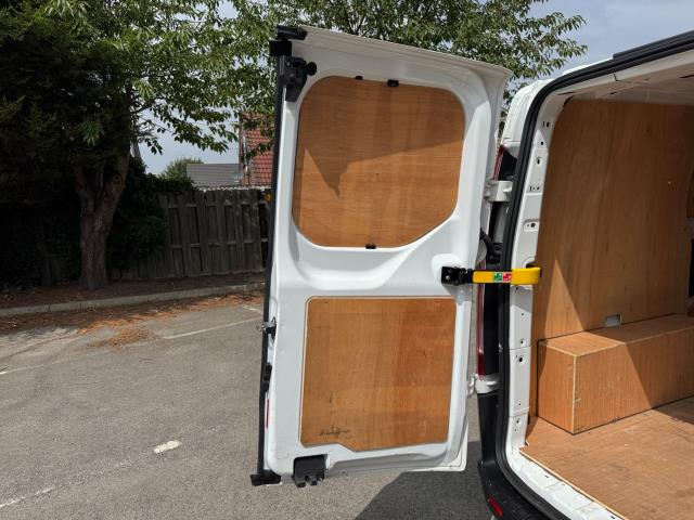 2021 Ford Transit Custom 2.0 Ecoblue 105Ps Low Roof Leader Van (FG71CYP) Image 56