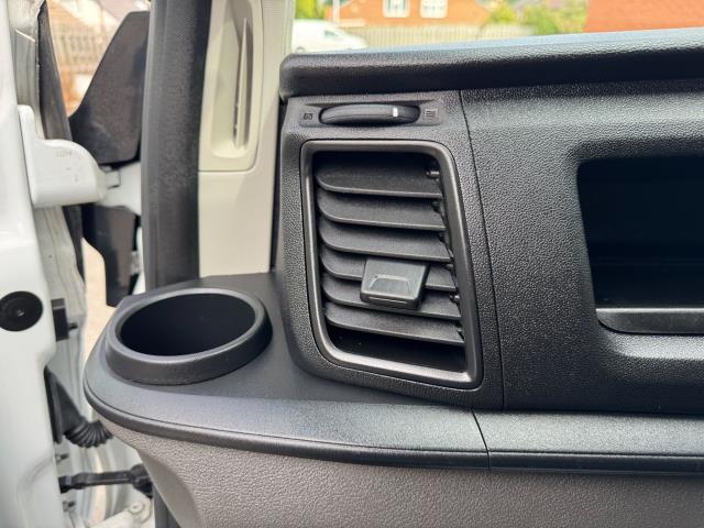 2021 Ford Transit Custom 2.0 Ecoblue 105Ps Low Roof Leader Van (FG71CYP) Image 45