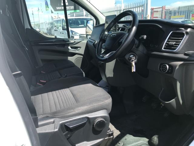 2021 Ford Transit Custom 300 L1  2.0ECOBLUE LOW ROOF LIMITED 130PS EURO 6  (FG71CZZ) Image 21