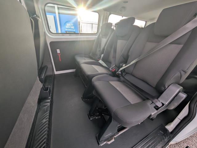 2022 Ford Transit Custom 2.0 Ecoblue 130Ps Low Roof Kombi Leader Van L2 *9seater* (FG72CGV) Image 8