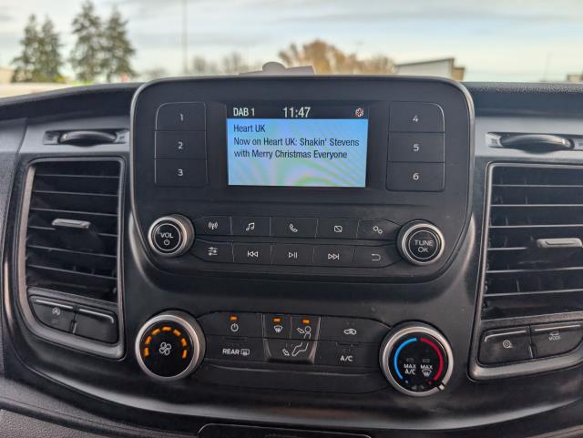 2022 Ford Transit Custom 2.0 Ecoblue 130Ps Low Roof Kombi Leader Van L2 *9seater* (FG72CGV) Image 25