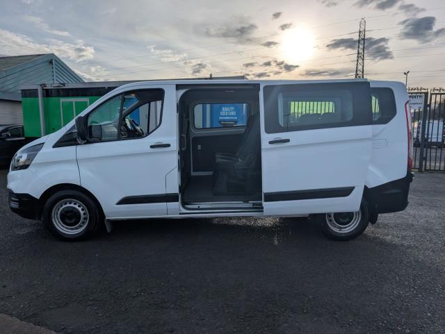 2022 Ford Transit Custom 2.0 Ecoblue 130Ps Low Roof Kombi Leader Van L2 *9seater* (FG72CGV) Image 7