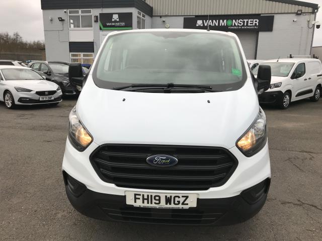 2019 Ford Transit Custom 300 L1 2.0TDCI 105PS LOW ROOF DOUBLE CAB EURO 6 (limited to 70) (FH19WGZ) Image 17