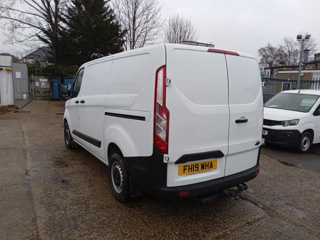2019 Ford Transit Custom 2.0 Tdci 105Ps Low Roof Van (FH19WHA) Image 10