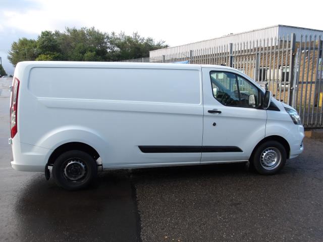 2022 Ford Transit Custom 2.0 Ecoblue 130Ps Low Roof Trend Van***AIR CON*** (FH22AEB) Image 9