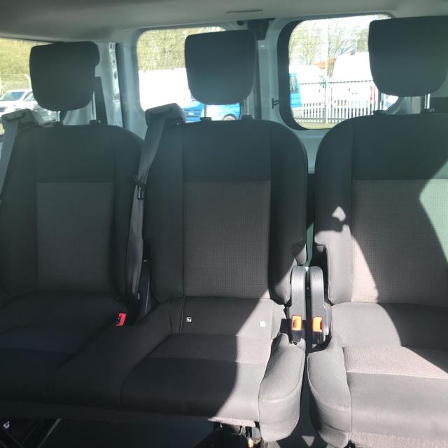 2022 Ford Transit Custom 2.0 Ecoblue 130Ps Low Roof Kombi Leader Van (FH22HKZ) Image 24