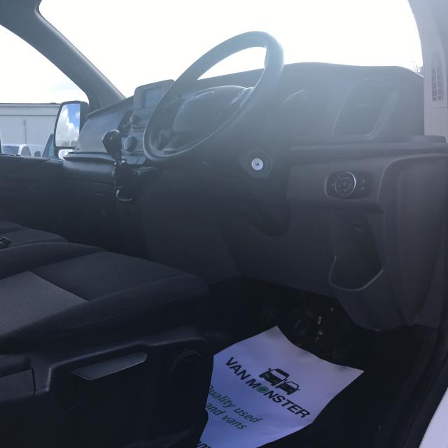2022 Ford Transit Custom 2.0 Ecoblue 130Ps Low Roof Kombi Leader Van (FH22HKZ) Image 20