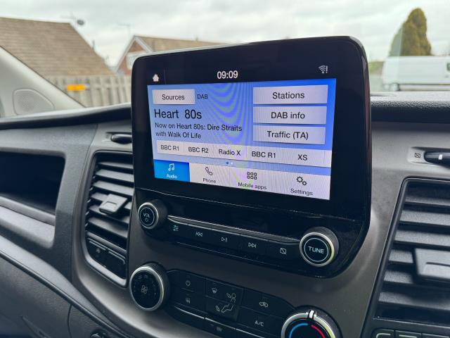 2022 Ford Transit Custom L2 2.0 Ecoblue 130Ps Low Roof Trend Van (FH22JXC) Image 30